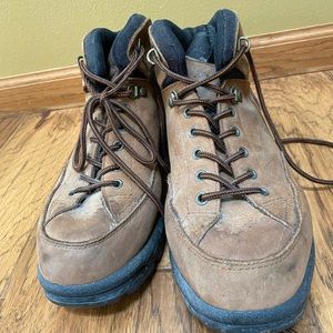 Lands End Men’s Hiking Boots